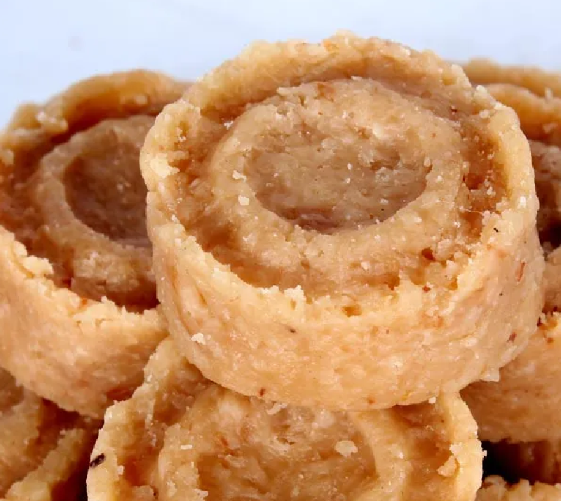 Tirunelveli Thenga Mittai | Coconut Burfi